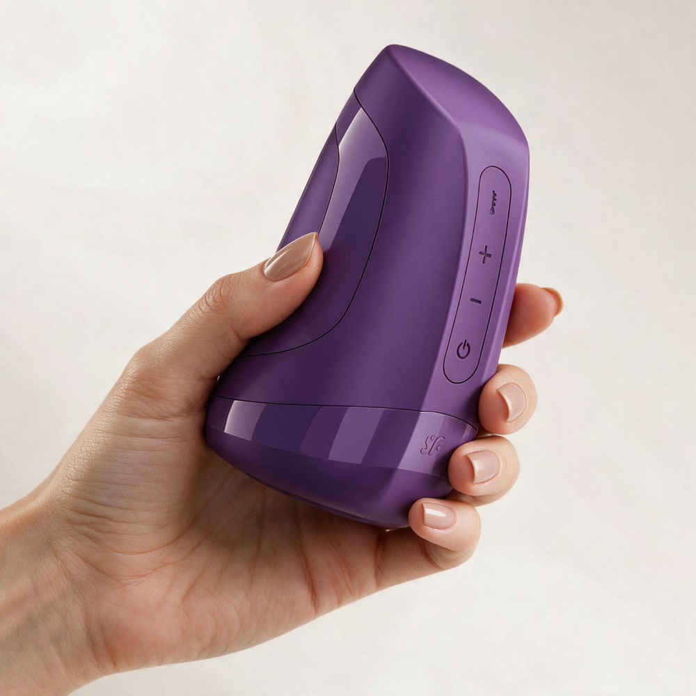 Satisfyer Men Heat Vibration Heating & Vibrating Masturbator